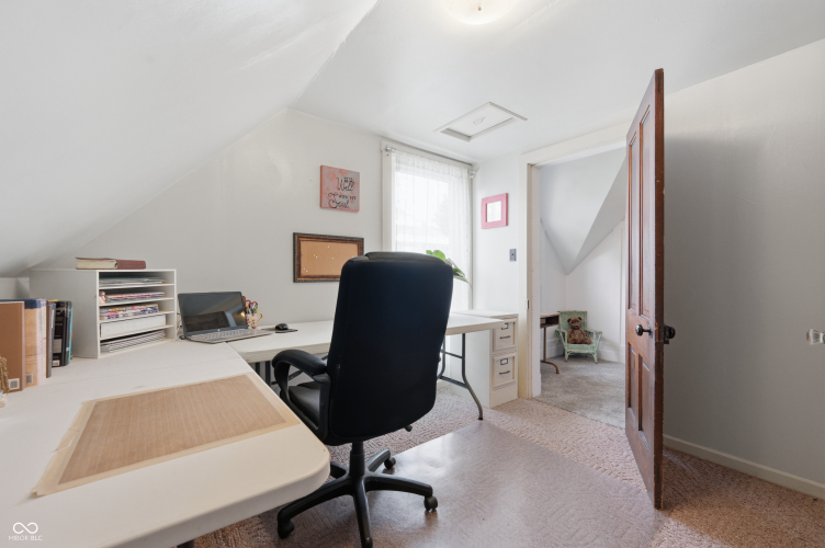 Listing Image 22
