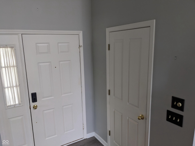 Listing Image 42