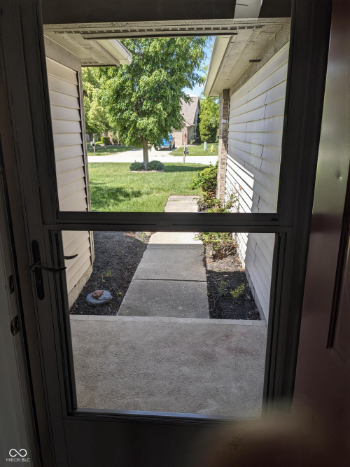 Listing Image 43