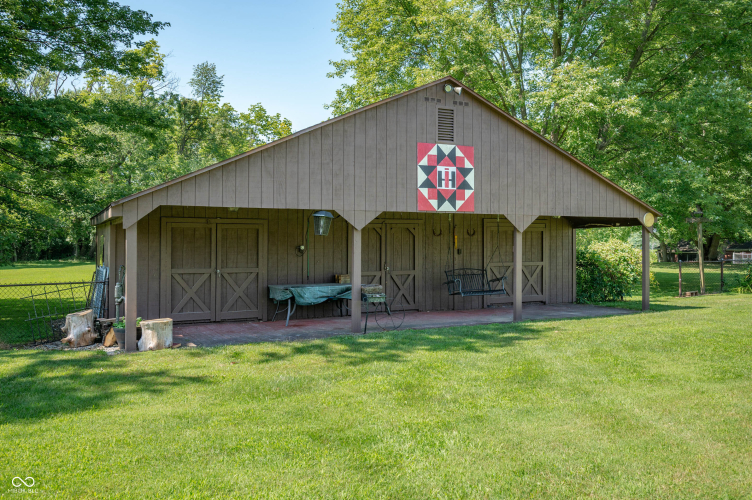 Listing Image 28