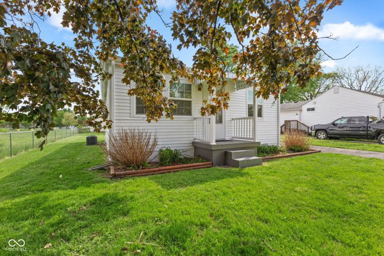 Listing Image 21