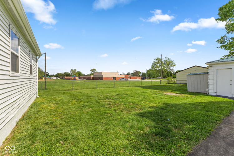 Listing Image 22
