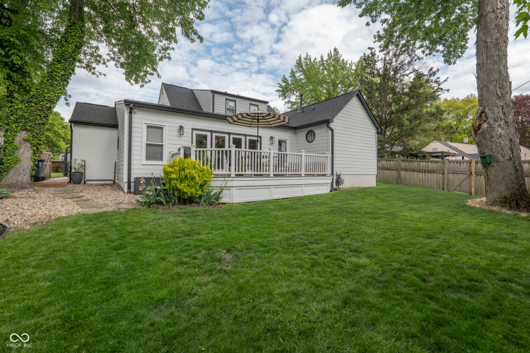 Listing Image 44