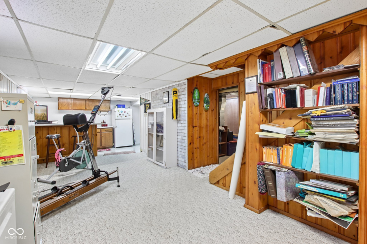 Listing Image 20