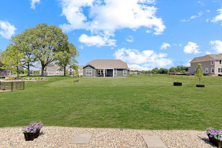 Listing Image 45