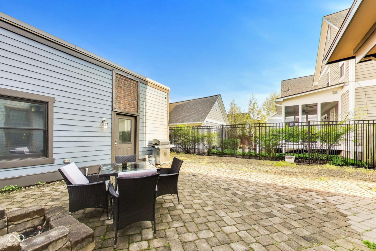 Listing Image 59