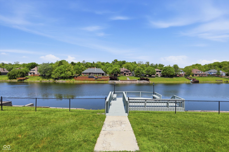 Listing Image 54