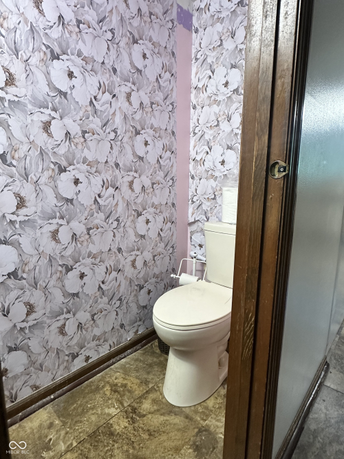 Listing Image 16