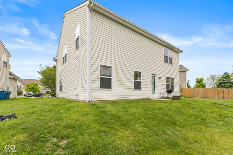 Listing Image 41