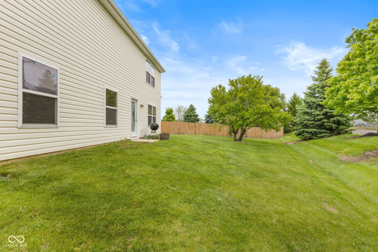 Listing Image 42