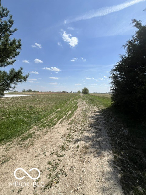 Listing Image 45