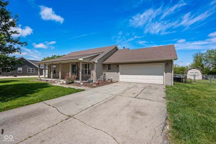 Listing Image 45