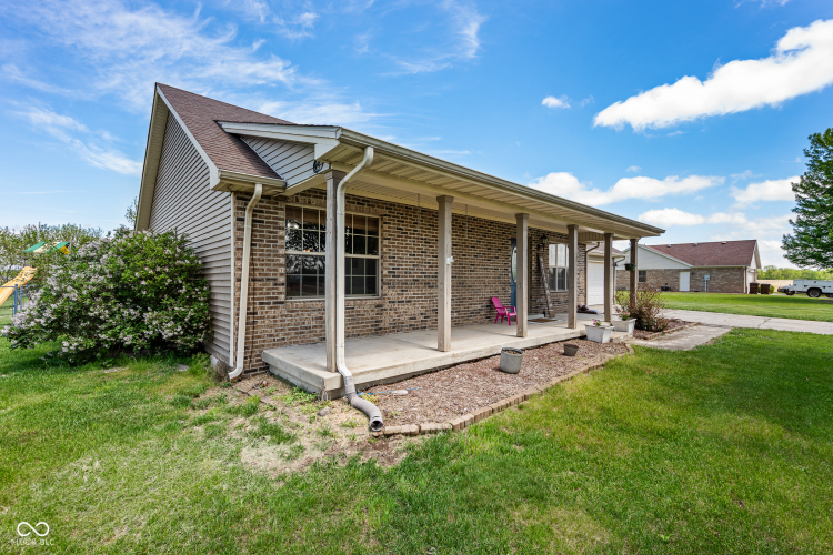 Listing Image 53