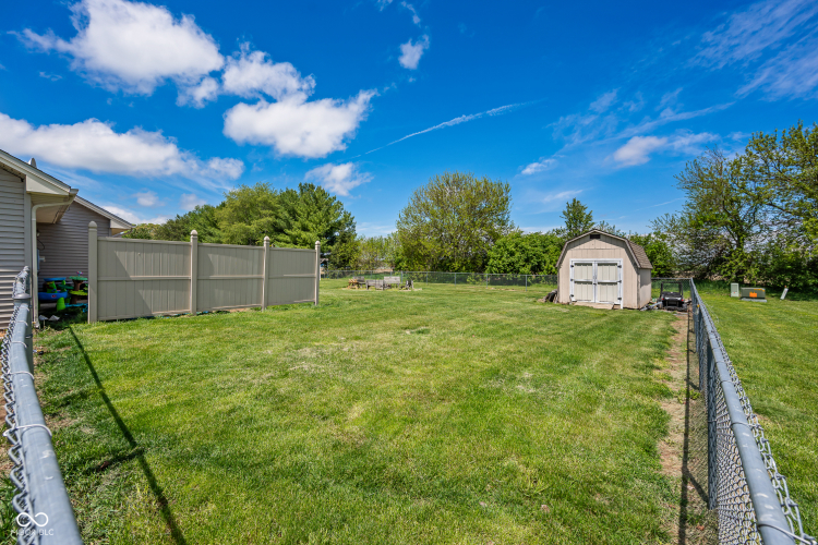 Listing Image 54