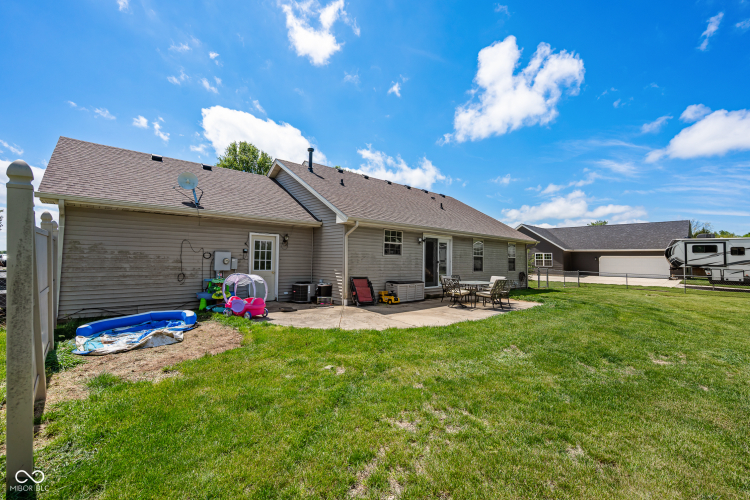 Listing Image 55