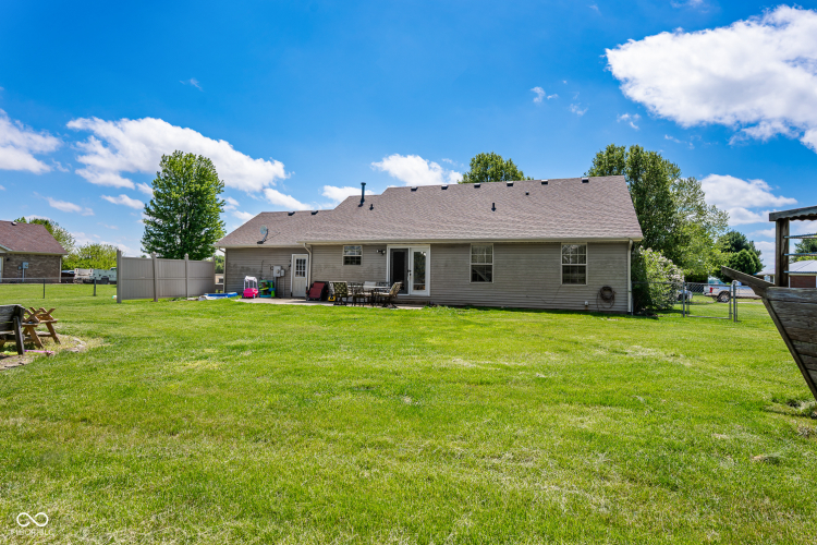 Listing Image 57