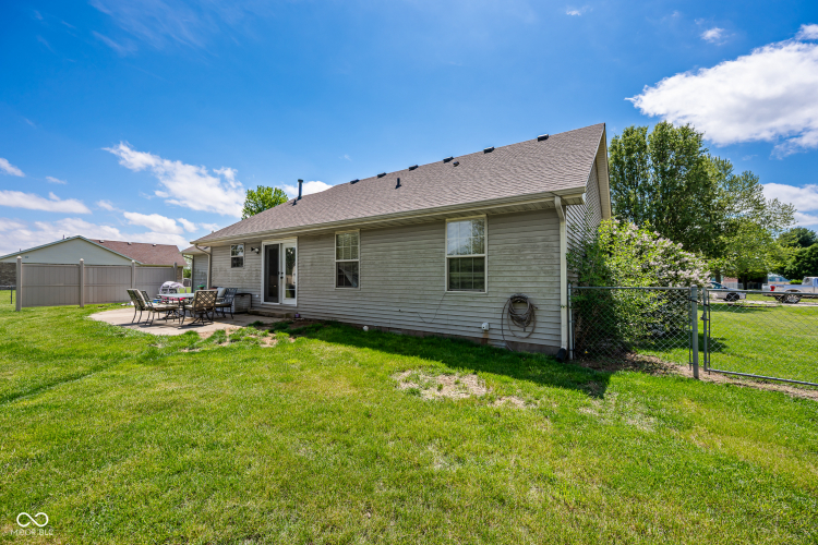 Listing Image 58