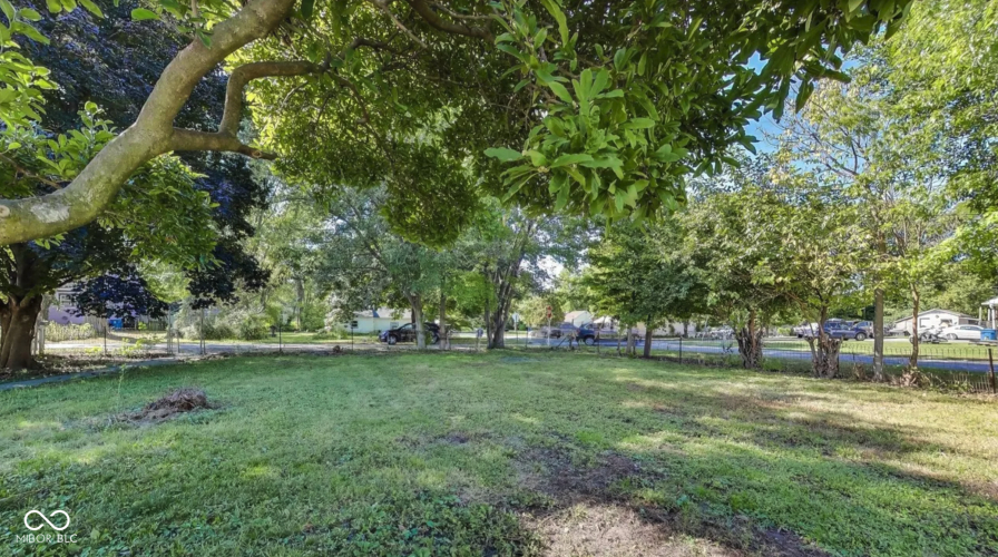 Listing Image 13