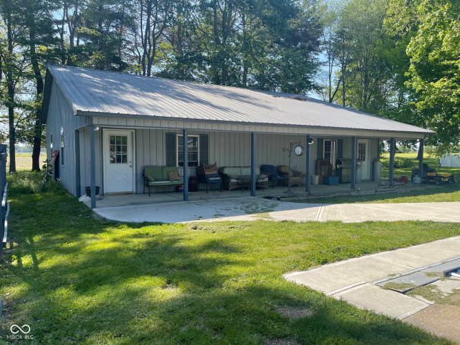 Listing Image 28