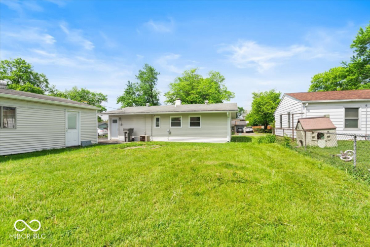 Listing Image 25