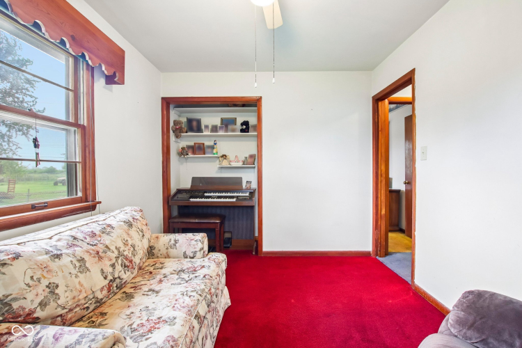 Listing Image 21