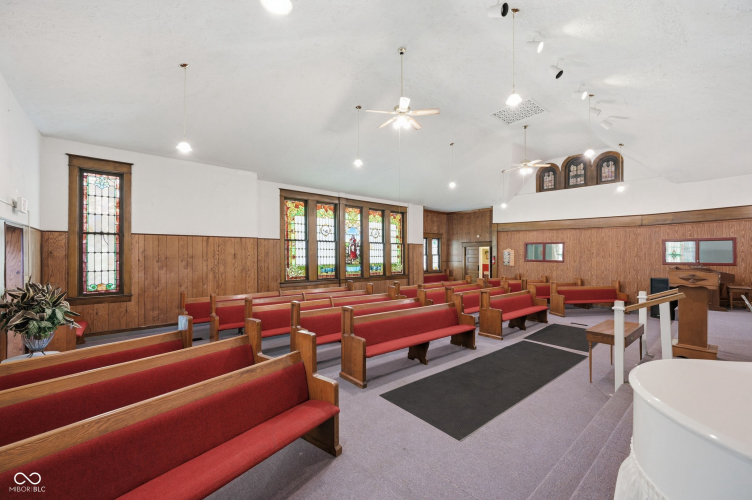 Listing Image 11