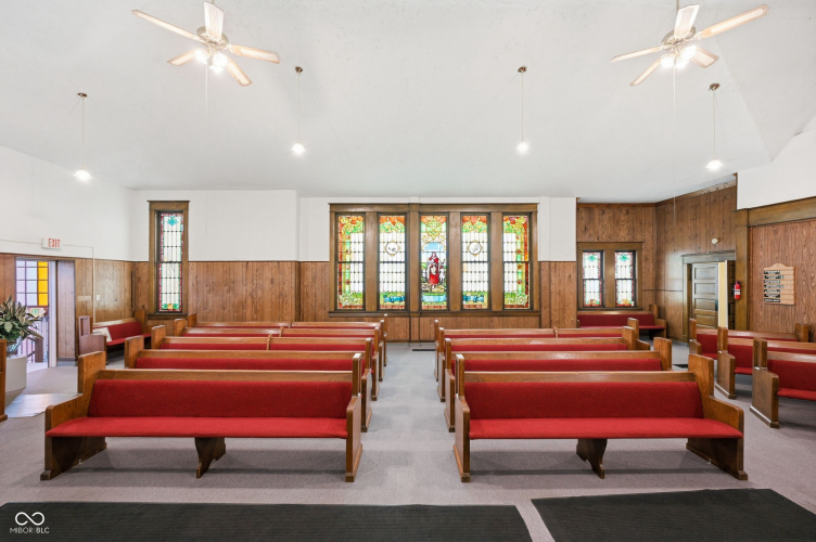 Listing Image 6