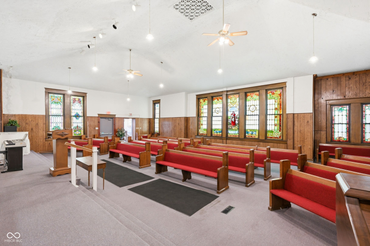 Listing Image 10