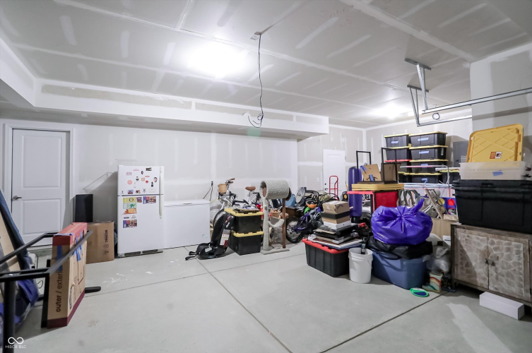 Listing Image 61
