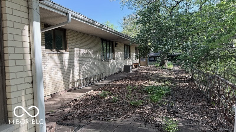 Listing Image 25