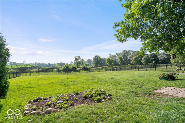 Listing Image 51