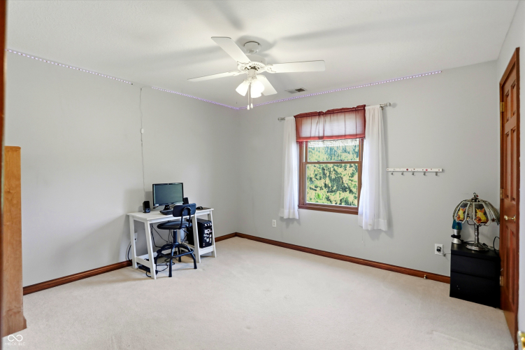 Listing Image 39