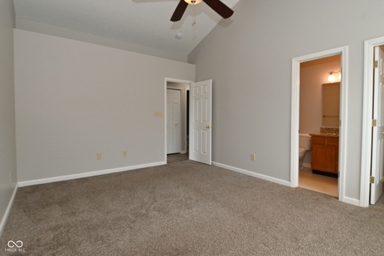Listing Image 38