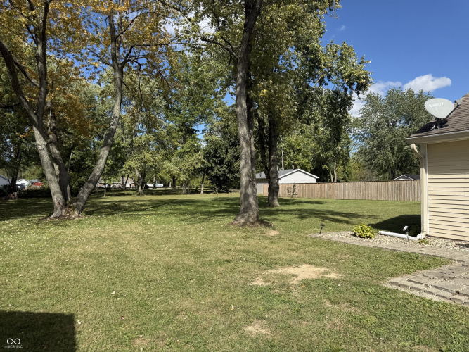 Listing Image 13