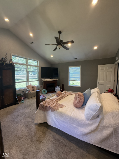 Listing Image 34