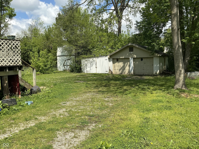 Listing Image 15