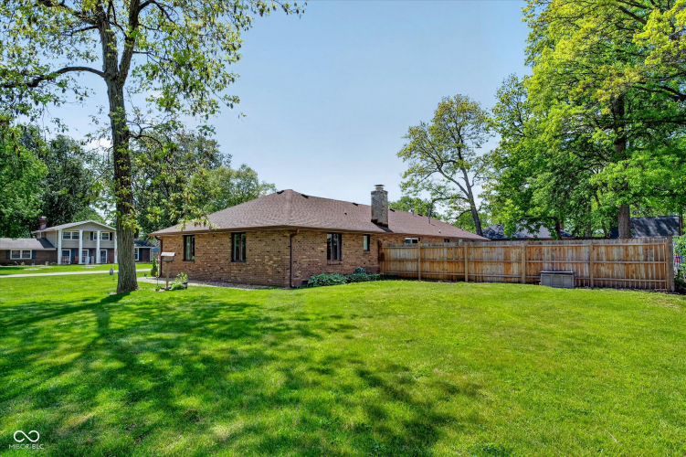 Listing Image 27