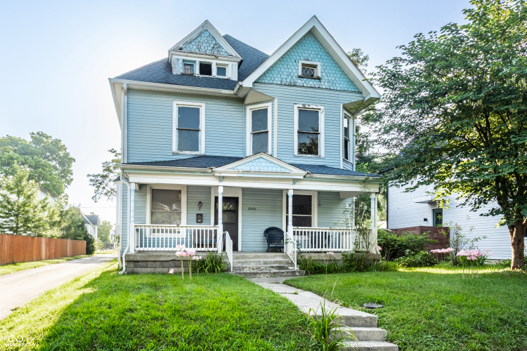 Listing Image 3