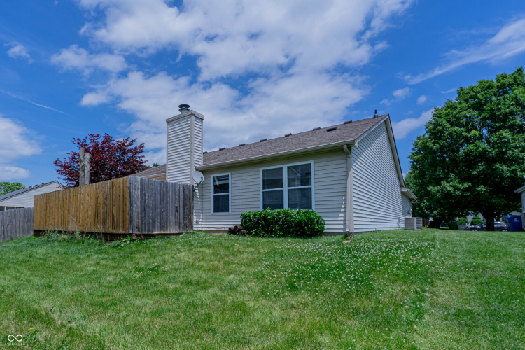 Listing Image 35