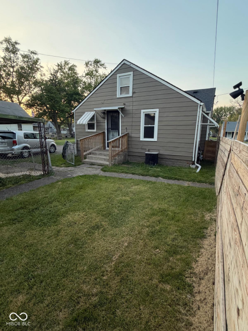 Listing Image 13