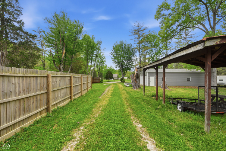 Listing Image 42