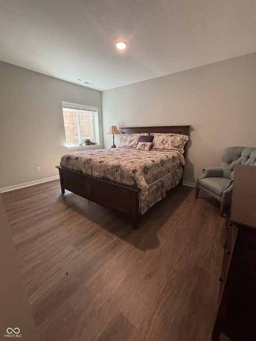 Listing Image 56
