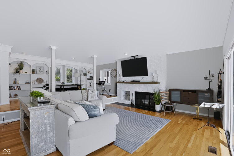 Listing Image 16