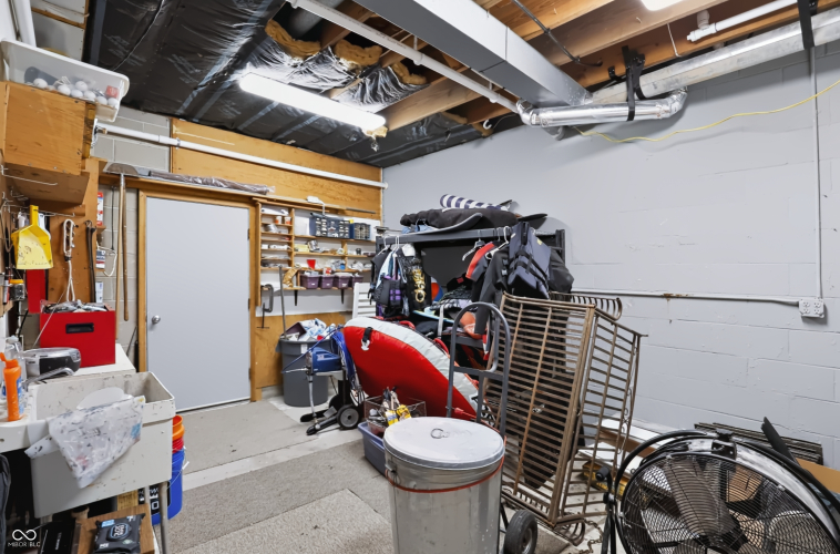 Listing Image 70