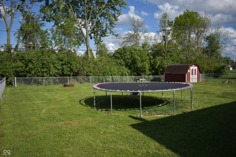 Listing Image 20
