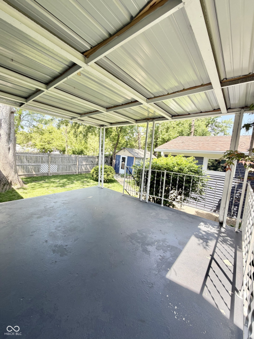 Listing Image 24