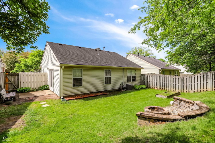 Listing Image 25