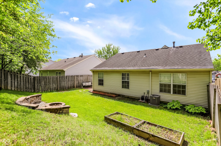 Listing Image 27
