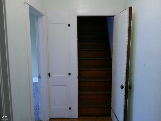 Listing Image 33