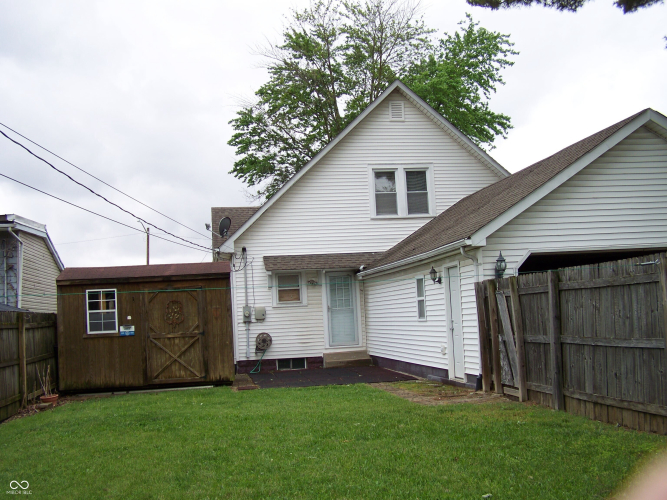 Listing Image 5